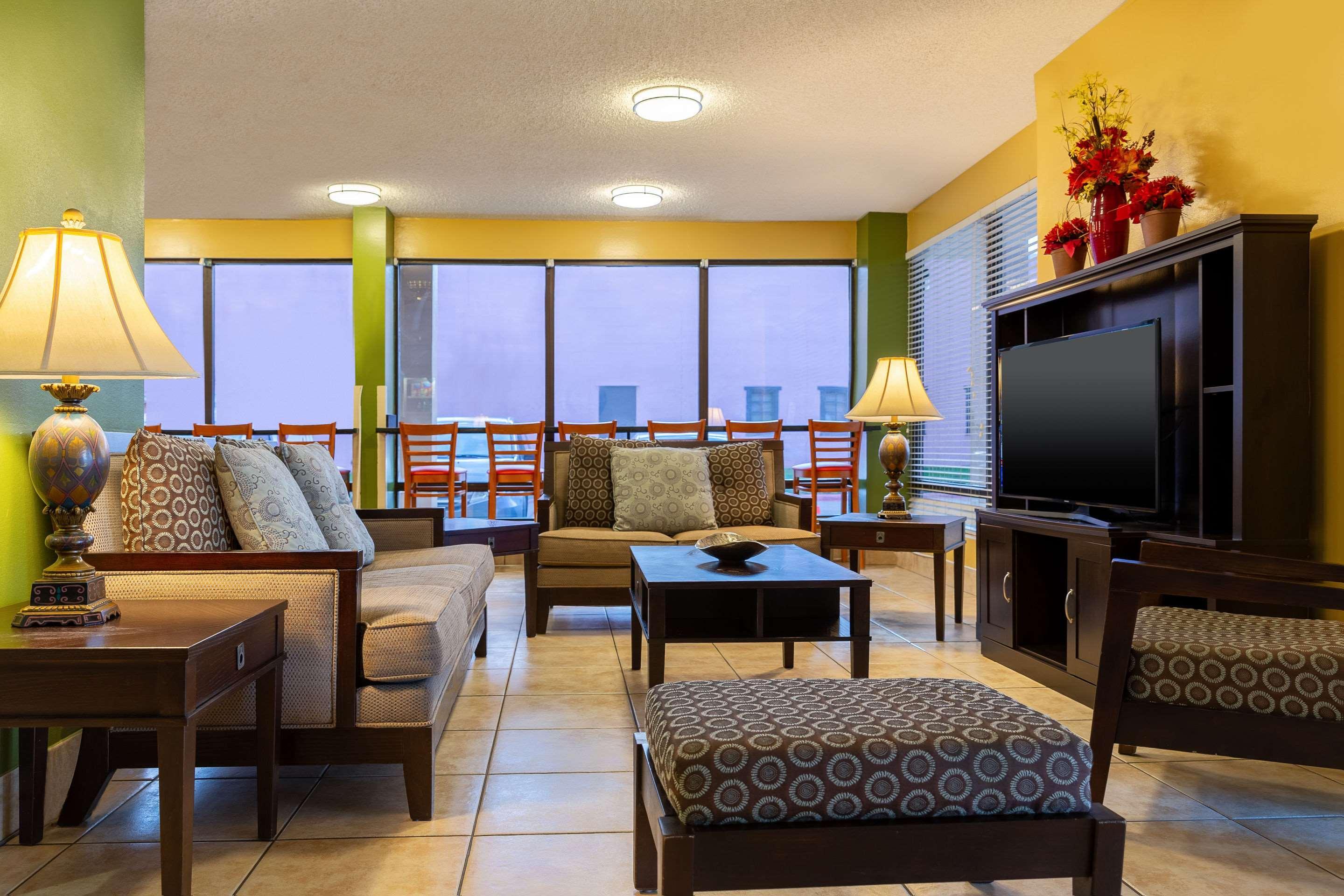 Quality Inn At Arlington Highlands Exterior foto